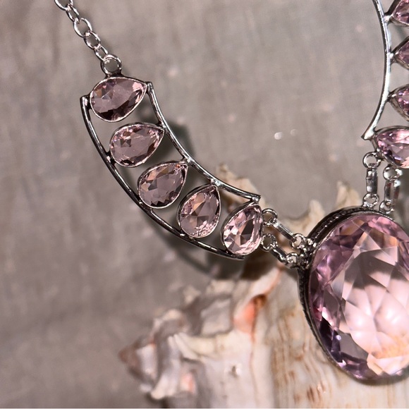 Exquisite Baby Pink Quartz + Pink Topaz statement cluster Necklace - Picture 3 of 13